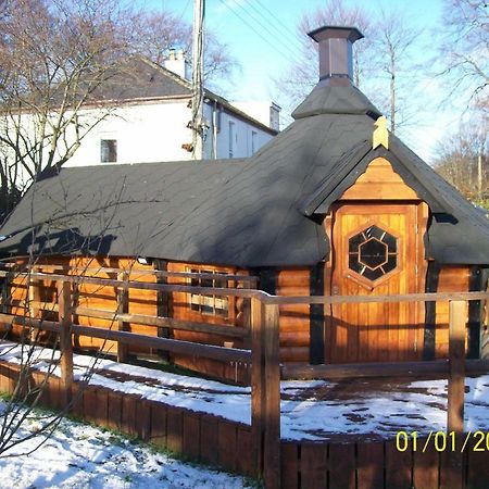 Апартаменти The Hobbit House Форт-Вільям Екстер'єр фото